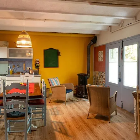 Ca La Celia -loft * Macanet De Cabrenys
