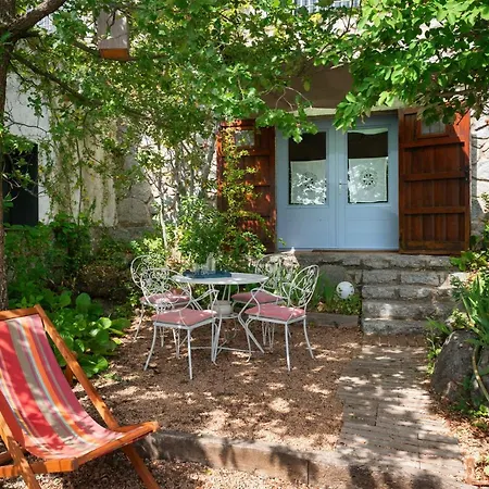 Holiday home Ca La Celia -loft Macanet De Cabrenys