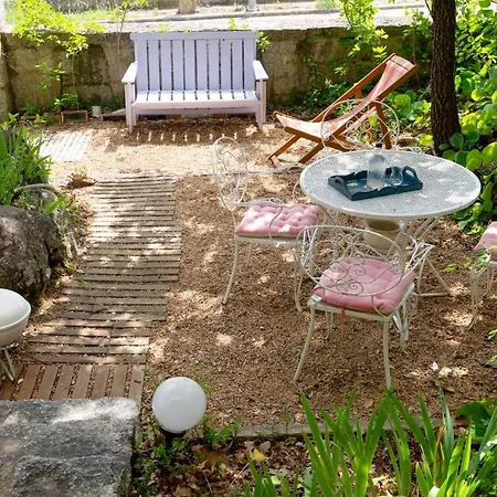 Ca La Celia -loft * Maçanet de Cabrenys